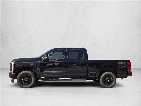 New 2026 Ford F250 Lariat w/ Black Appearance Package AWD/4WD image 8