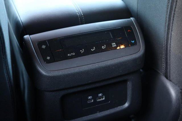 Certified 2025 Nissan Pathfinder SV AWD/4WD image 23