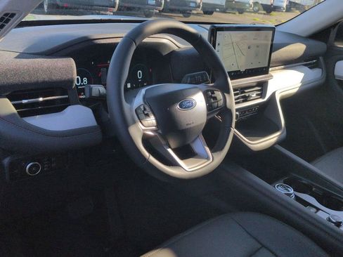 New 2026 Ford Explorer Active w/ Active Comfort Package image 12