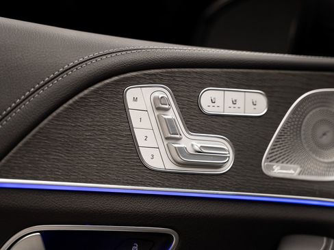 Used 2024 Mercedes-Benz GLE 53 AMG 4MATIC image 61