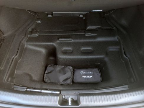 Used 2022 Mercedes-Benz C 300 C 300 Sedan w/ Exclusive Trim Package image 43