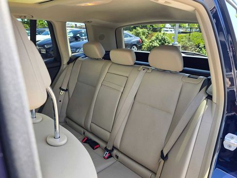 Used 2012 Mercedes-Benz GLK 350 4MATIC image 19