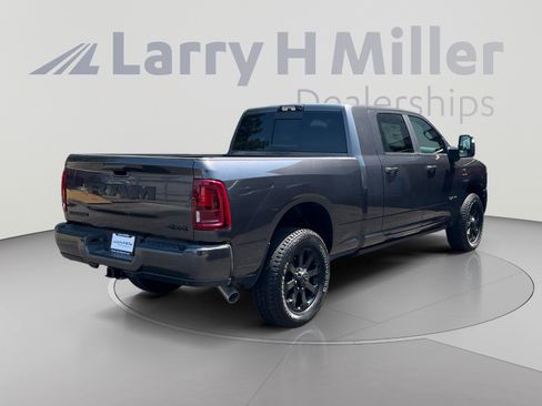 New 2026 RAM 3500 Laramie AWD/4WD image 5