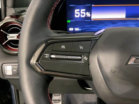 Used 2025 Chevrolet Blazer EV RS AWD/4WD image 18