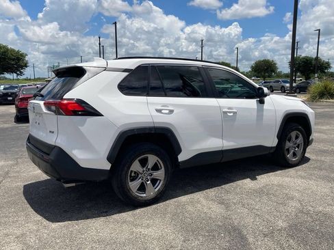 Used 2024 Toyota RAV4 XLE FWD image 4