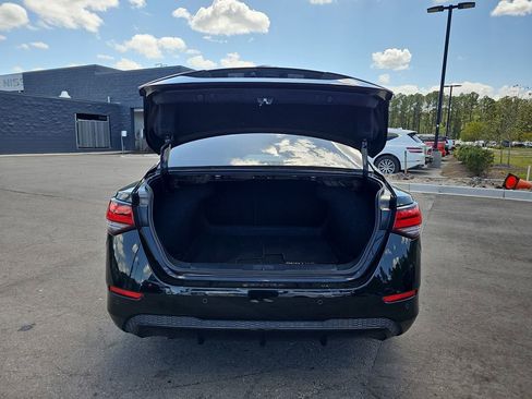 Used 2025 Nissan Sentra SV w/ All-Weather Package FWD image 16