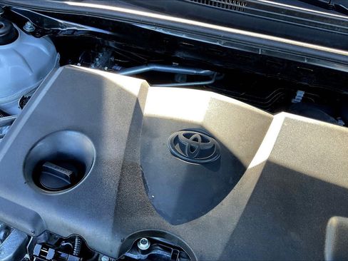 Used 2022 Toyota Camry SE image 30