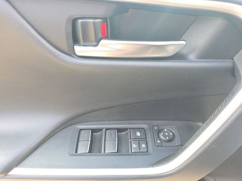 Used 2024 Toyota RAV4 Adventure image 20