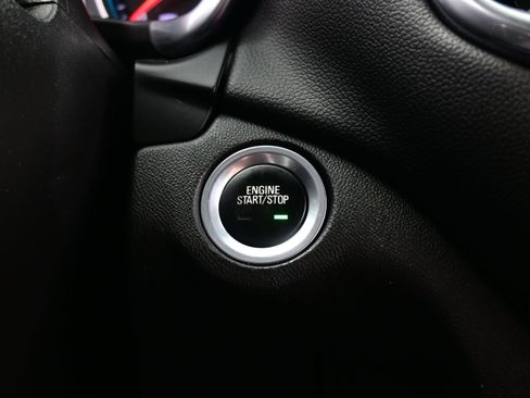 Used 2022 Chevrolet Equinox LT FWD image 22