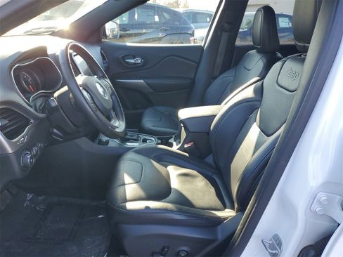 Used 2020 Jeep Cherokee High Altitude image 10