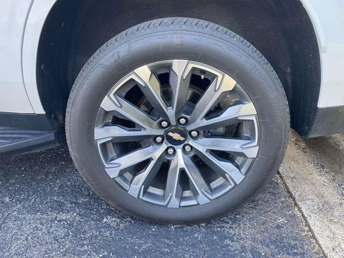 Used 2021 Chevrolet Tahoe LS AWD/4WD image 11