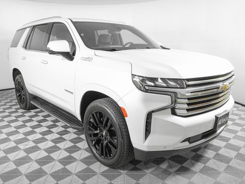 Used 2021 Chevrolet Tahoe High Country image 3