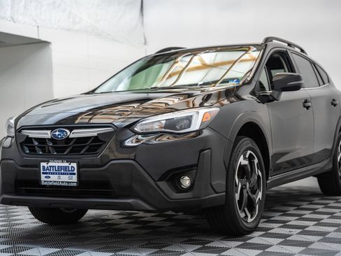 Used 2023 Subaru Crosstrek 2.5i Limited AWD/4WD image 3
