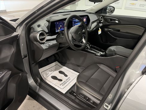 New 2026 Chevrolet Trax ACTIV w/ Driver Confidence Package image 14