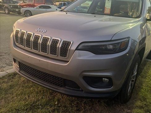 Used 2020 Jeep Cherokee Latitude Plus image 1