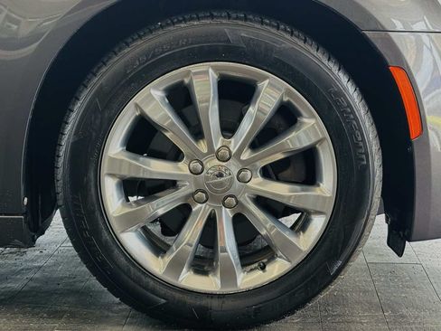 Used 2016 Chrysler 300 C AWD/4WD image 21