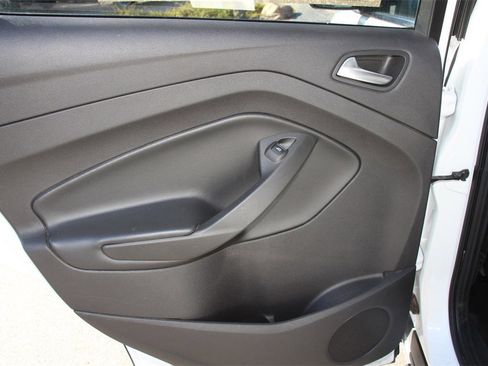 Certified 2018 Ford Escape SE image 21