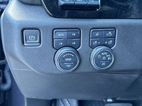 Used 2022 Chevrolet Silverado 1500 LTZ w/ LTZ Premium Texas Edition image 6