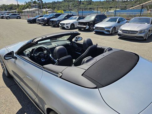 Used 2022 Mercedes-Benz SL 55 AMG 4MATIC image 30