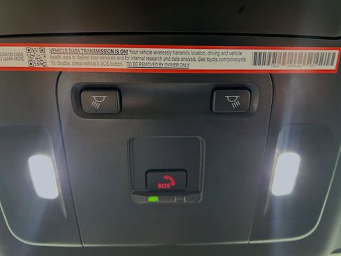 Used 2026 Toyota Camry SE image 21