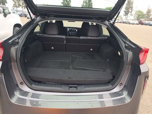 Used 2018 Toyota Prius Prime Plus FWD image 8