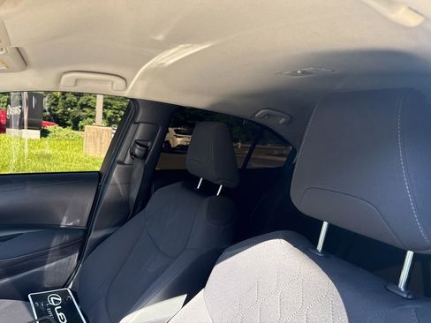 Used 2022 Toyota Corolla LE w/ Carpet Mat Package (TMS) FWD image 12