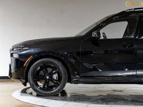Used 2024 BMW X7 xDrive40i w/ M Sport Package image 16