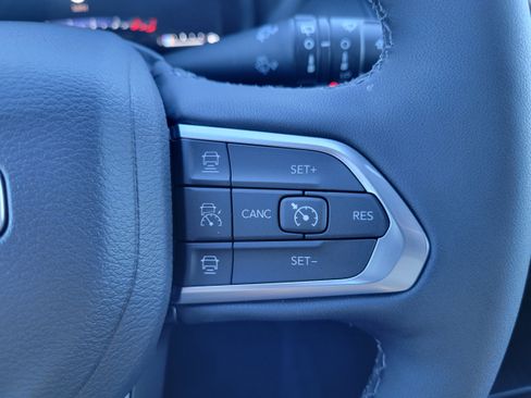 New 2026 Jeep Compass Limited w/ Sun, Sound & Navigation Group image 28