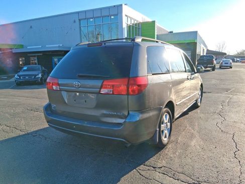 Used 2004 Toyota Sienna XLE image 4