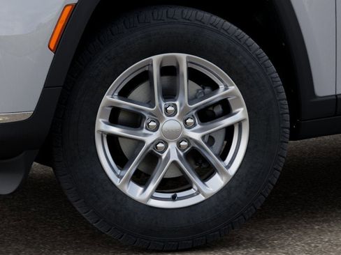 New 2025 Jeep Grand Cherokee L Laredo w/ Luxury Tech Group I image 23