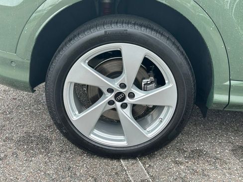 Used 2025 Audi Q5 Premium Plus w/ Premium Plus AWD/4WD image 52