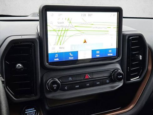 Used 2022 Ford Bronco Sport Outer Banks w/ Tech Package AWD/4WD image 15
