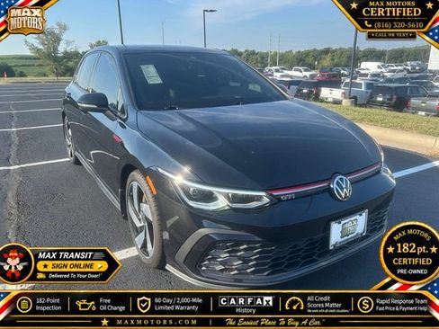 Used 2022 Volkswagen GTI SE FWD image 12