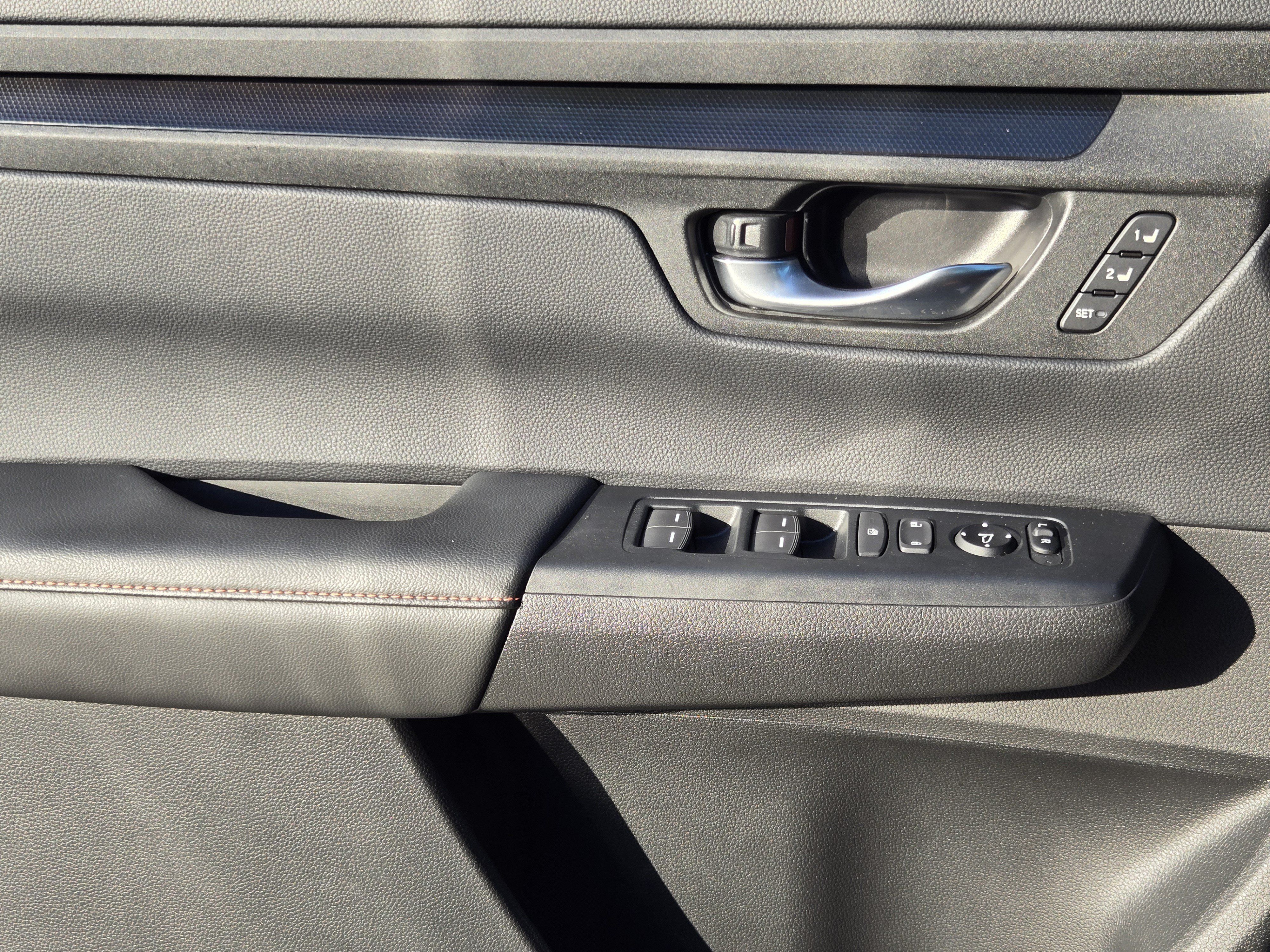 Used 2024 Honda CR-V Sport-L image 25