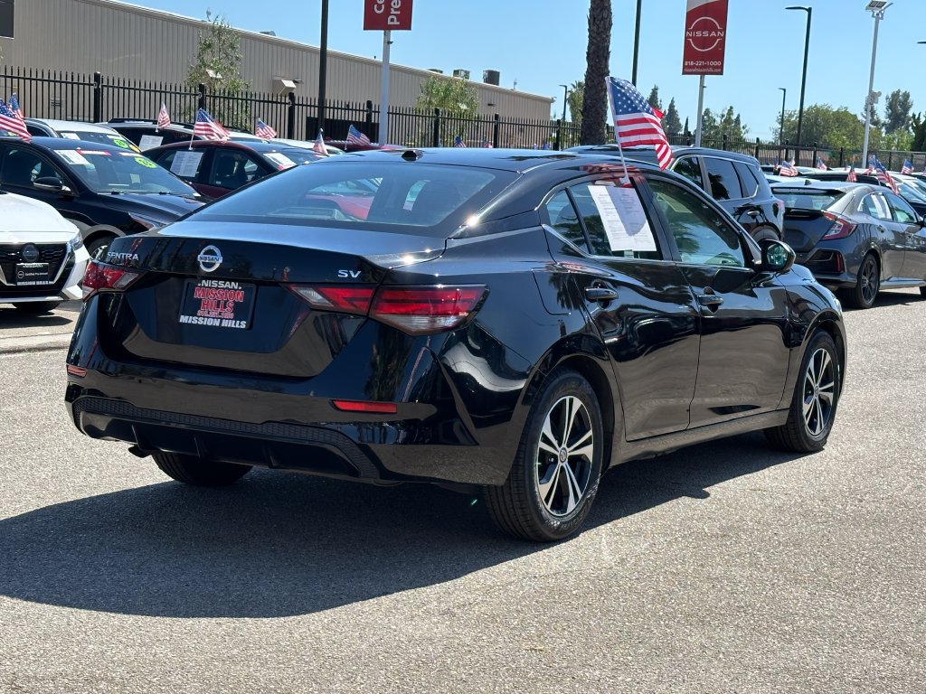 Used 2023 Nissan Sentra SV FWD image 7