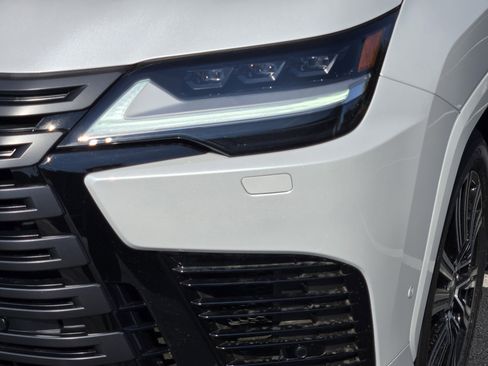 New 2025 Lexus LX 700h Luxury w/ Appearance Package image 6