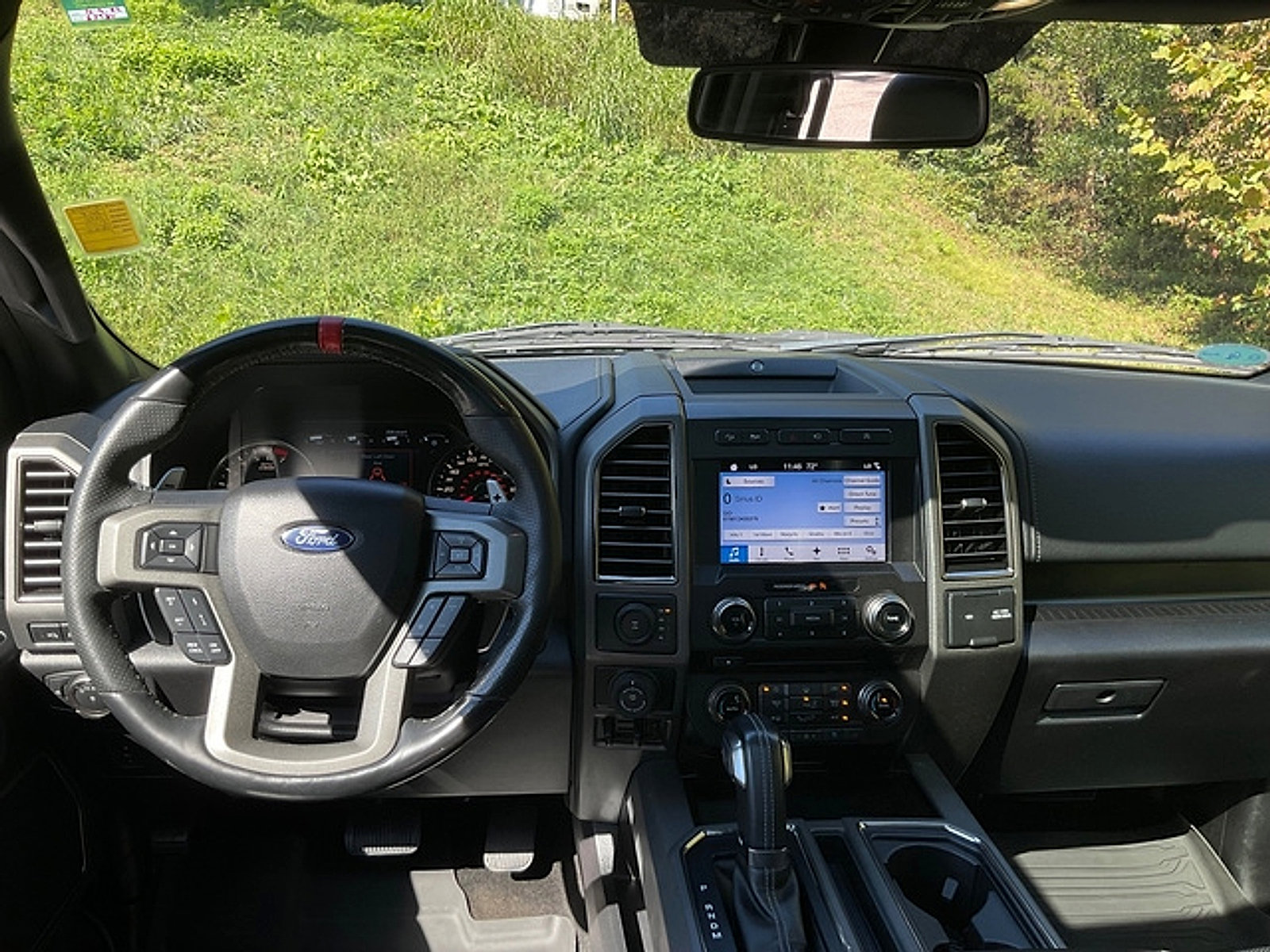 Used 2018 Ford F150 Raptor w/ Equipment Group 802A Luxury AWD/4WD image 11