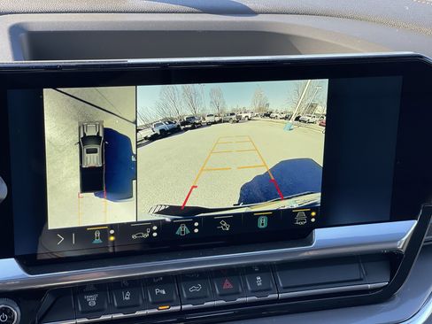 Certified 2024 Chevrolet Silverado 3500 High Country image 15