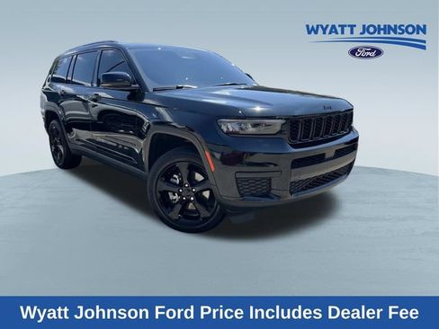 Used 2023 Jeep Grand Cherokee L Laredo AWD/4WD image 1