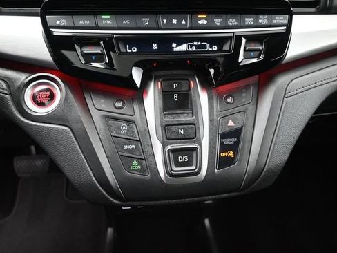 Used 2025 Honda Odyssey Sport-L image 3