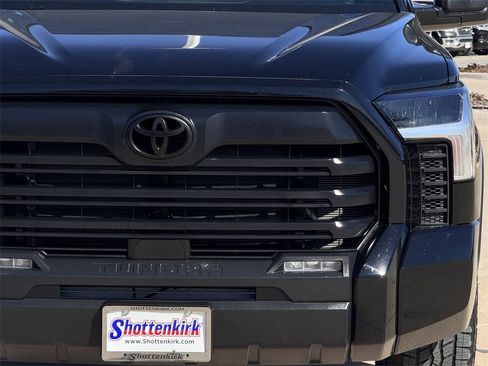 Used 2025 Toyota Tundra SR5 image 8