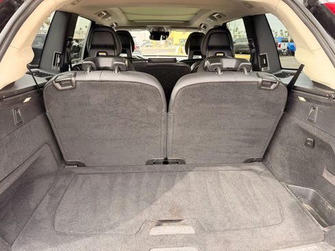 Used 2016 Volvo XC90 T6 Momentum image 38
