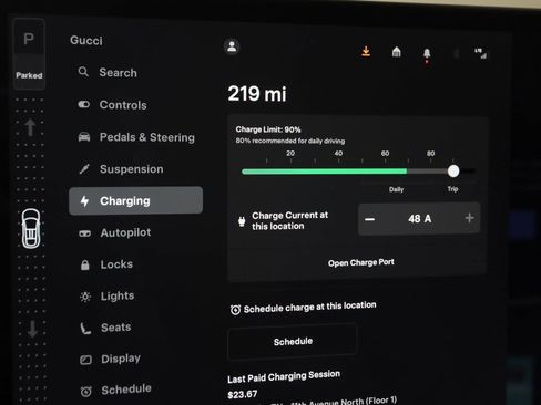 Used 2022 Tesla Model X image 41