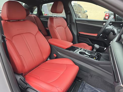 New 2026 Kia K5 GT-Line image 10