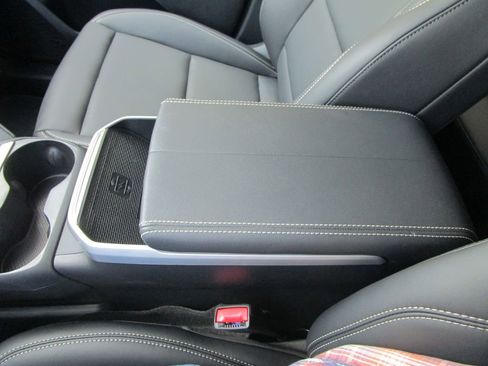 New 2026 GMC Terrain Elevation w/ Elevation Premium Package image 39