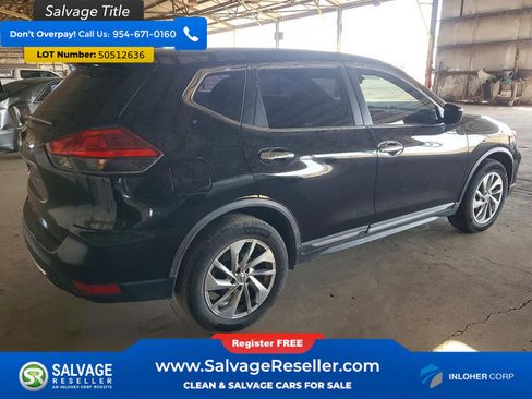 Used 2017 Nissan Rogue S image 4