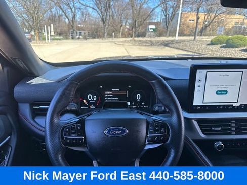 Used 2025 Ford Explorer ST-Line AWD/4WD image 40