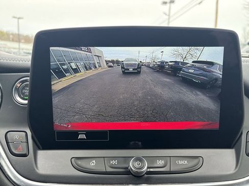 Used 2024 Chevrolet Blazer LT w/ Convenience Package image 21