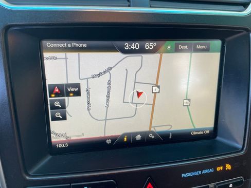 Used 2016 Ford Explorer Limited image 22