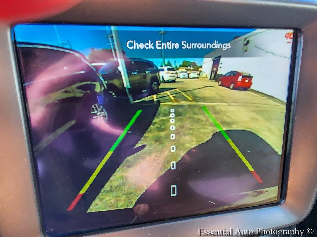 Certified 2023 Jeep Renegade Latitude AWD/4WD image 13